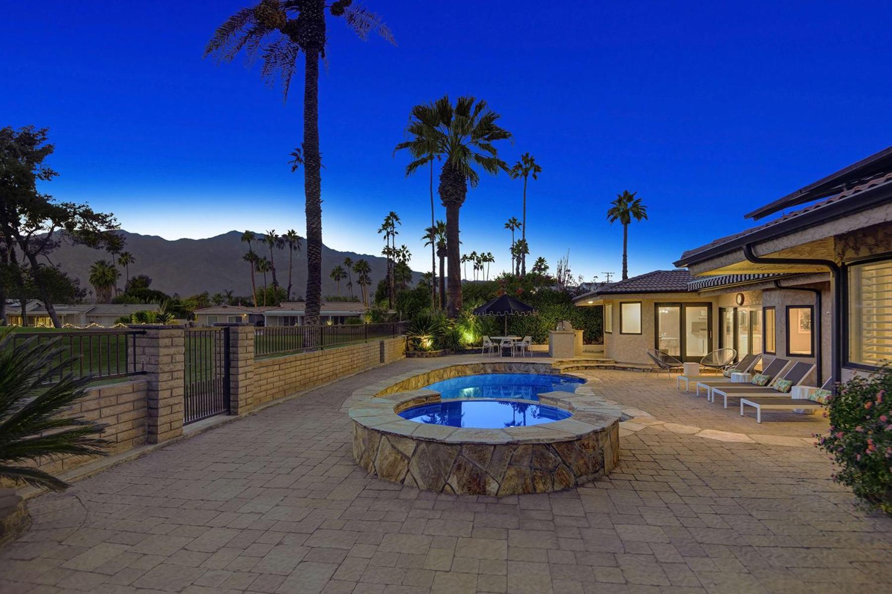 Our Poolside Desert Nirvana Palm Springs Ngoại thất bức ảnh
